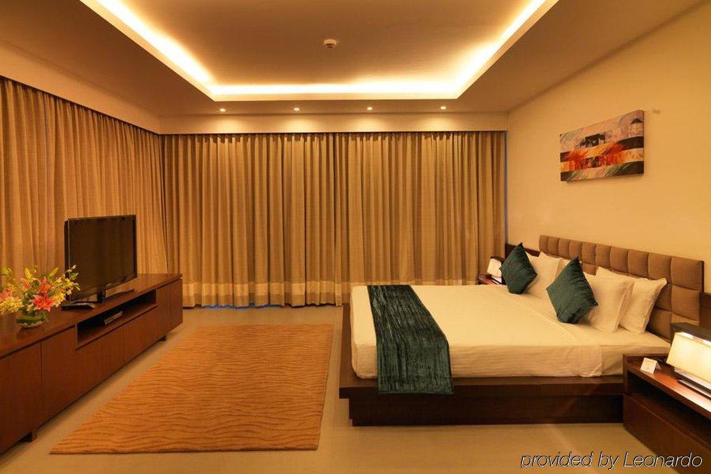 24 Tech Hotel Bangalore Eksteriør bilde